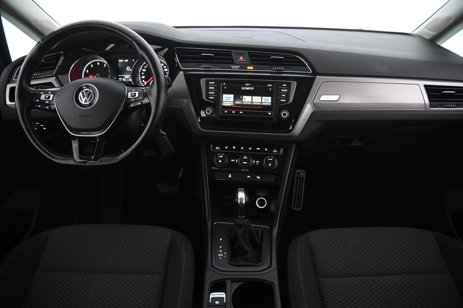 VOLKSWAGEN Touran 2016