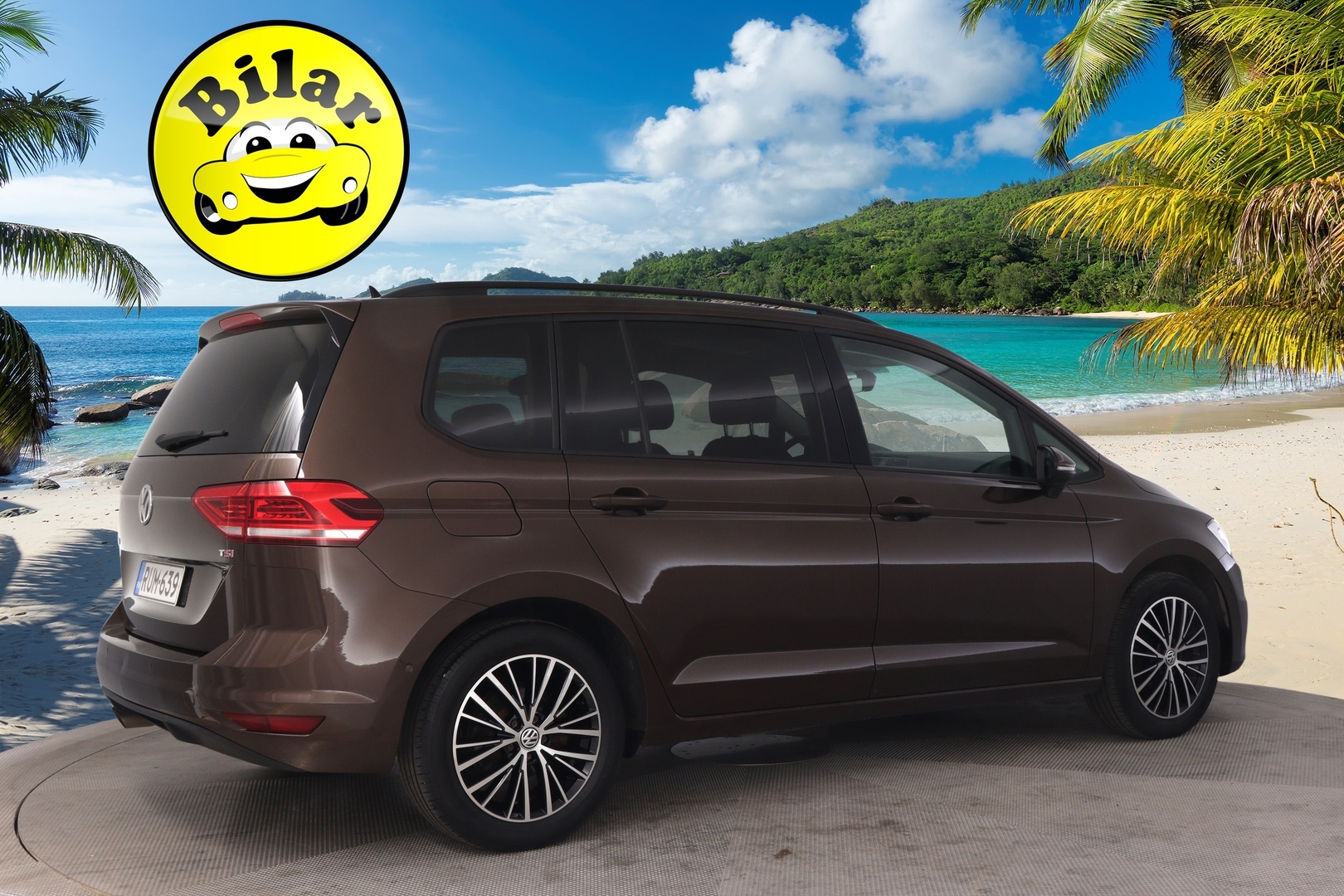 VOLKSWAGEN Touran 2016