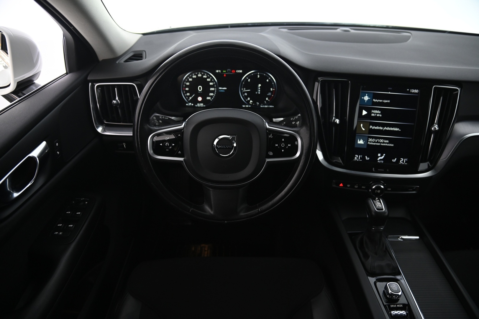 VOLVO V60 2020