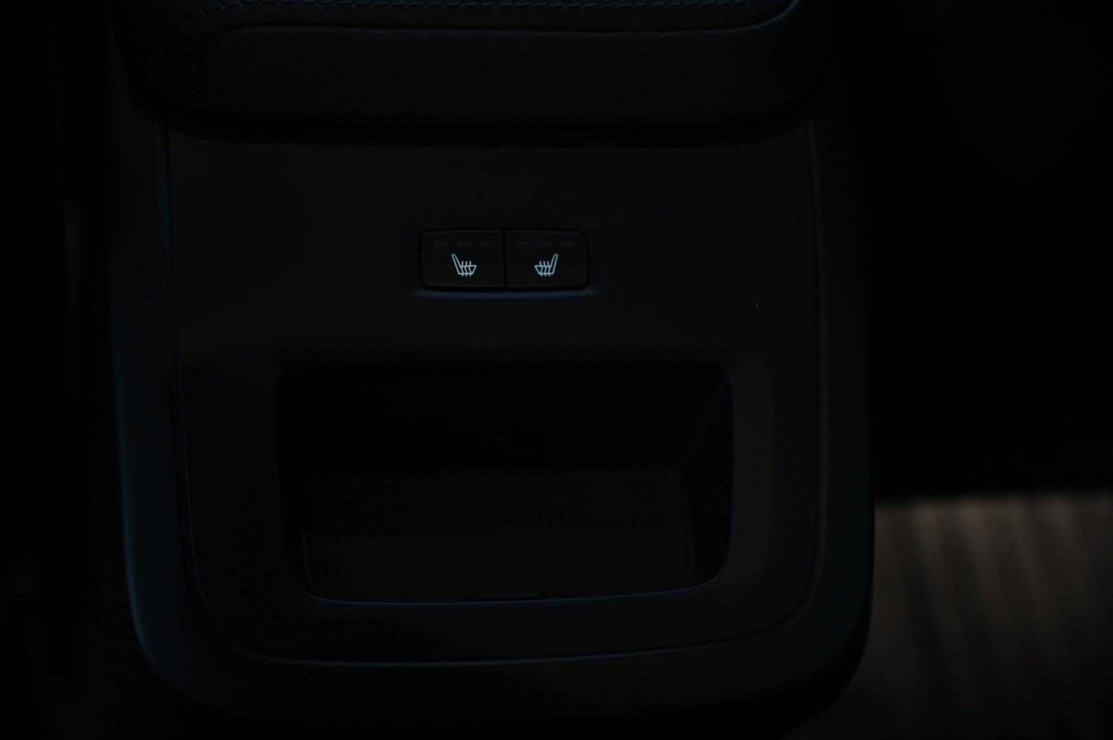 VOLVO V60 2020