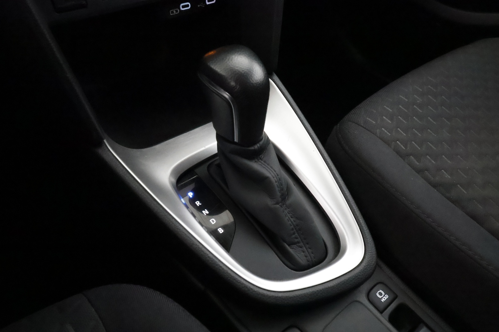 TOYOTA Yaris Cross 2024