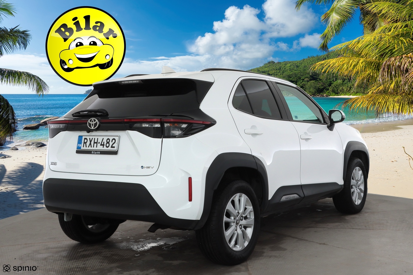 TOYOTA Yaris Cross 2024