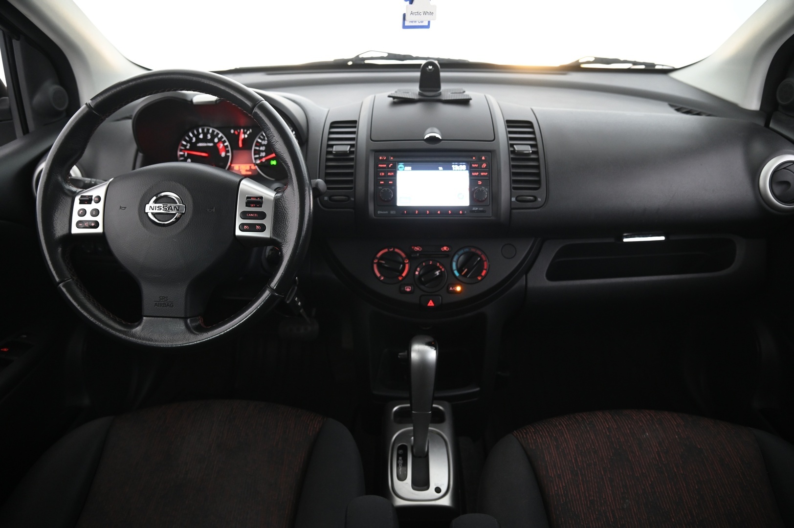 NISSAN Note 2010