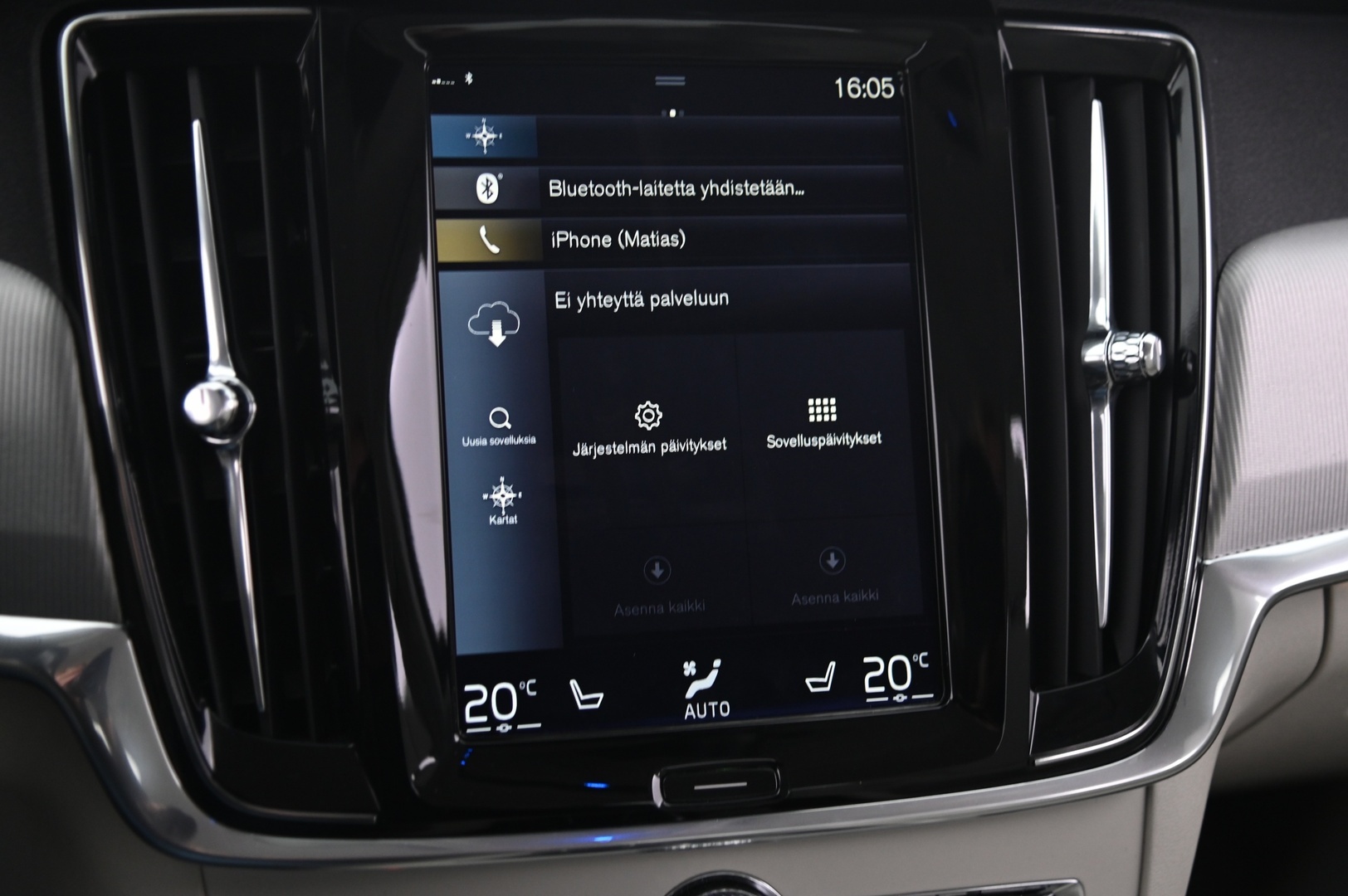 VOLVO S90 2017