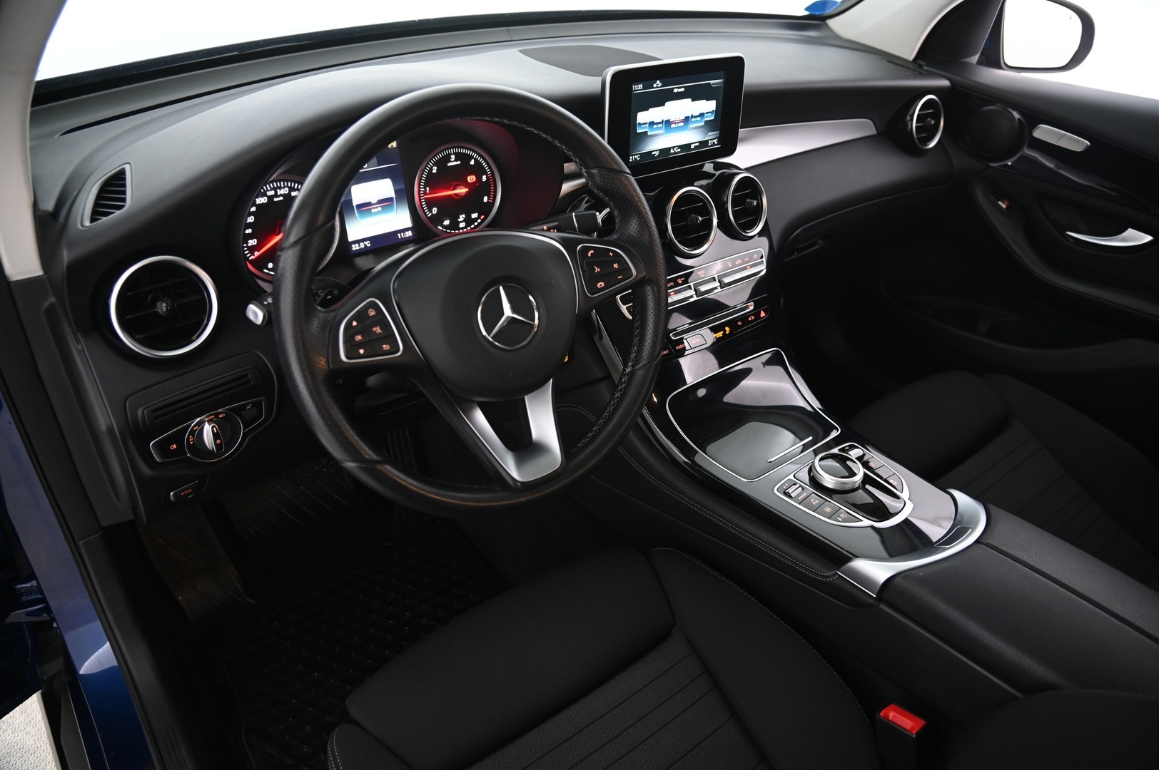 MERCEDES-BENZ GLC 2018