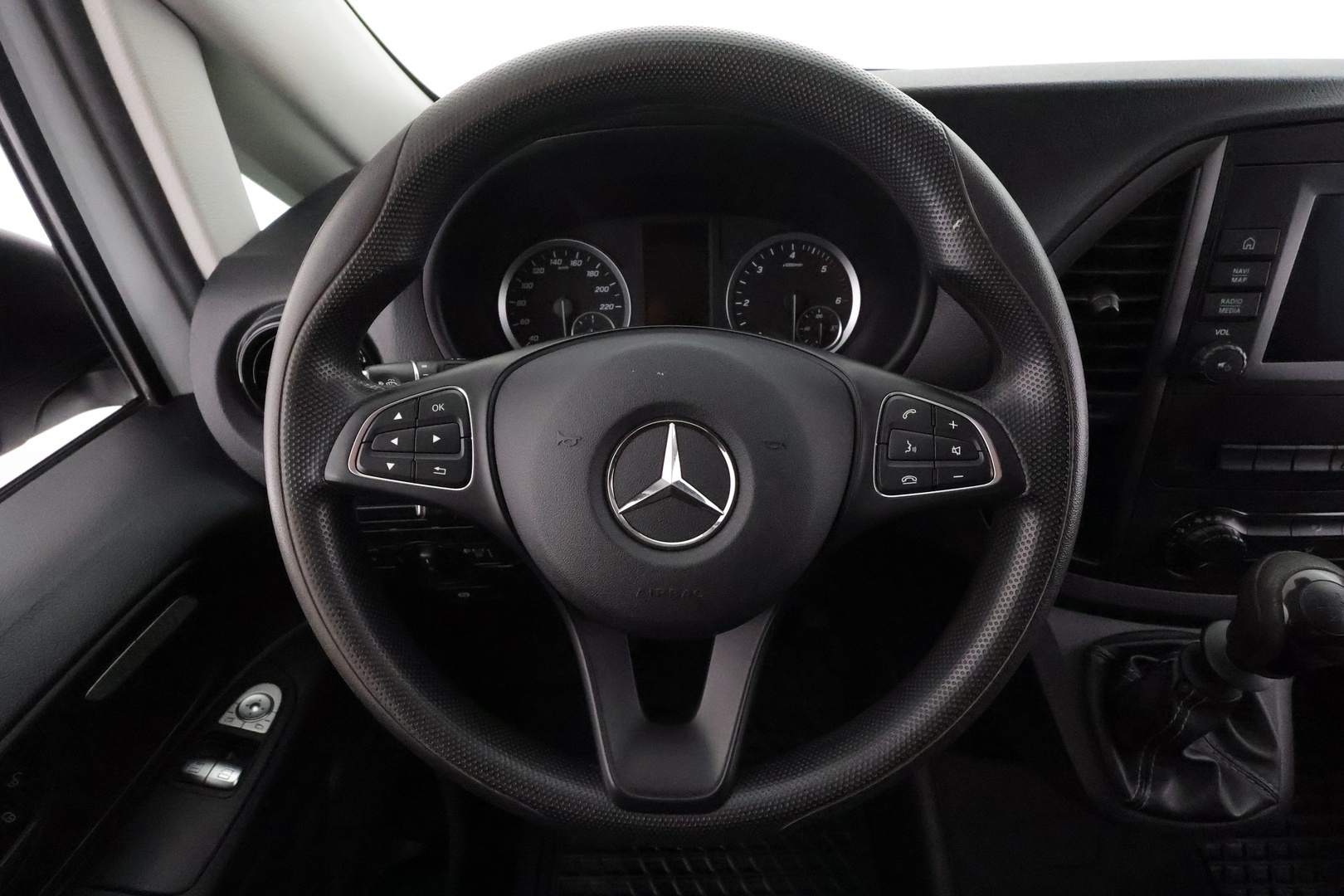 MERCEDES-BENZ Vito 2021