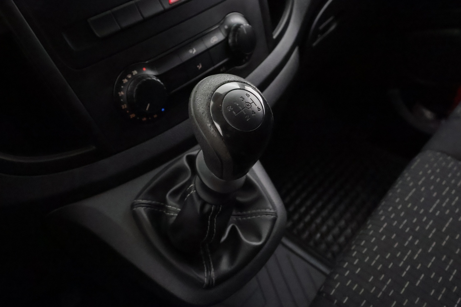 MERCEDES-BENZ Vito 2021