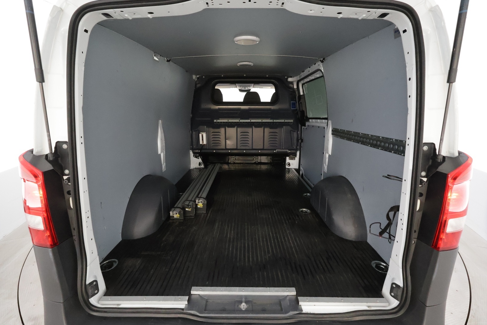 MERCEDES-BENZ Vito 2021