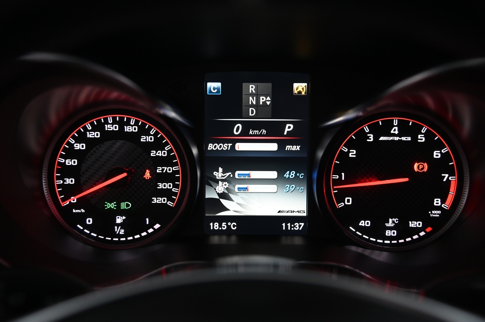 MERCEDES-BENZ C 63 AMG 2016