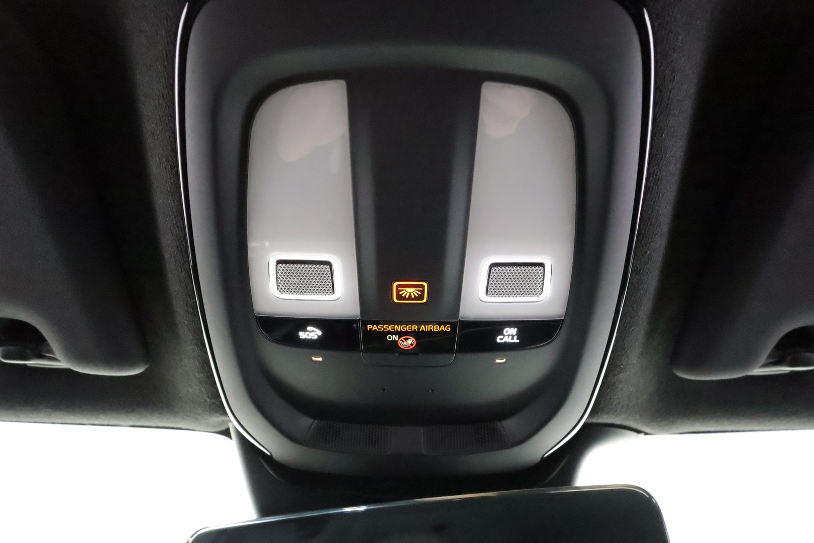 VOLVO XC40 2022