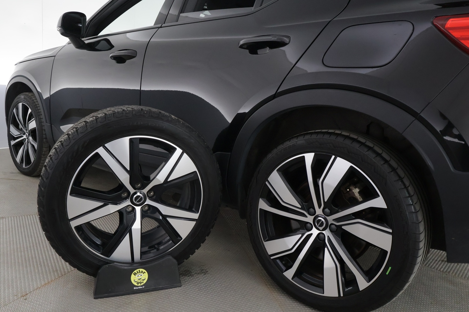 VOLVO XC40 2022