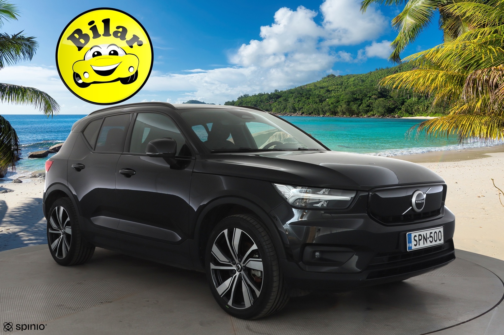 VOLVO XC40 2022