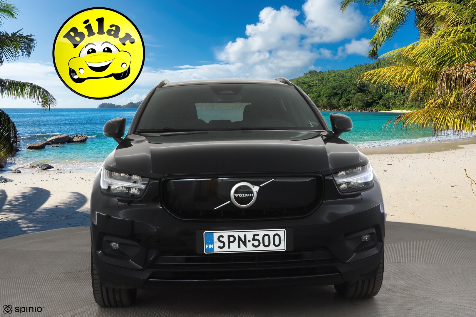 VOLVO XC40 2022