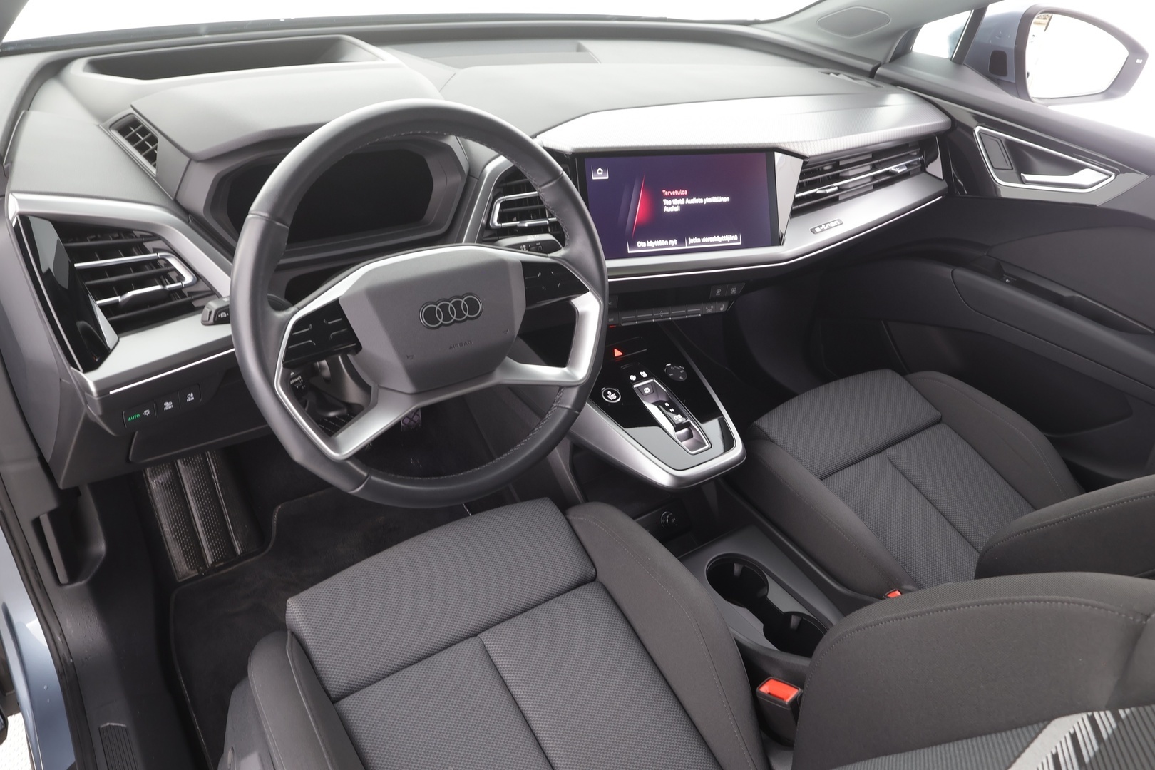 AUDI Q4 E-TRON 2023