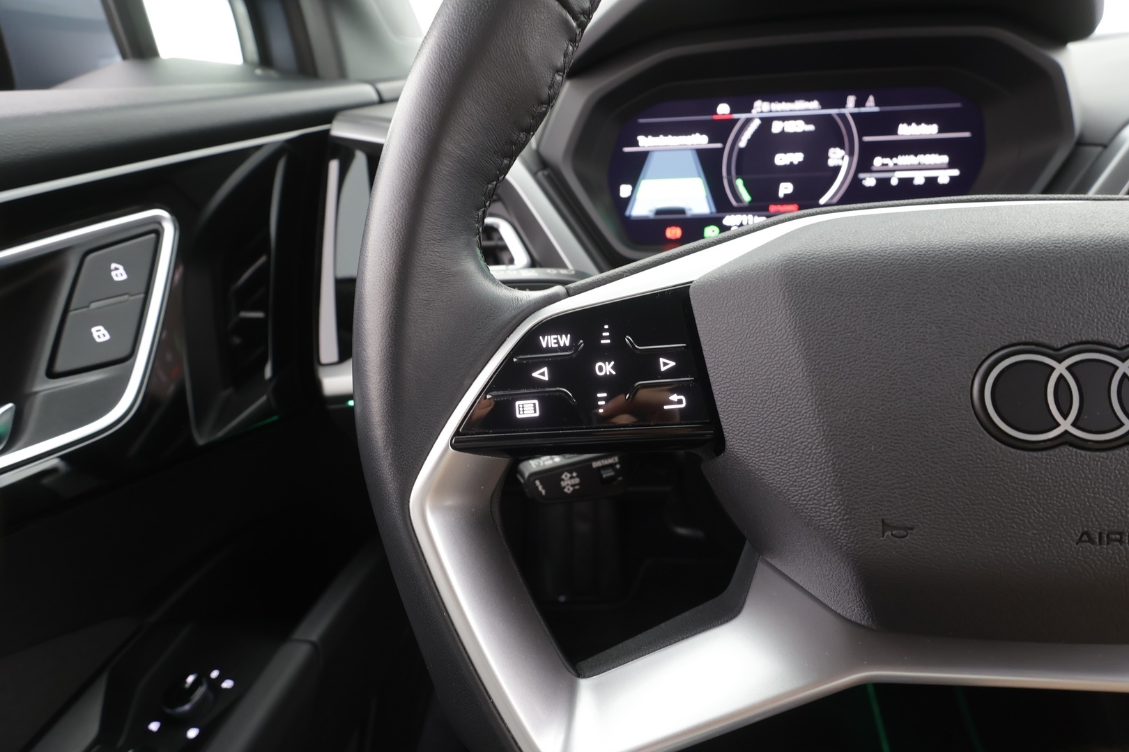 AUDI Q4 E-TRON 2023