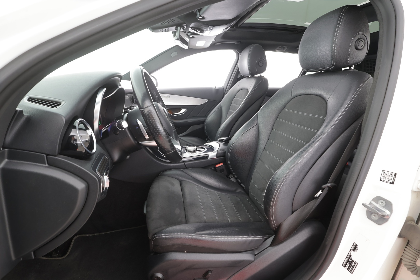 MERCEDES-BENZ C 2019