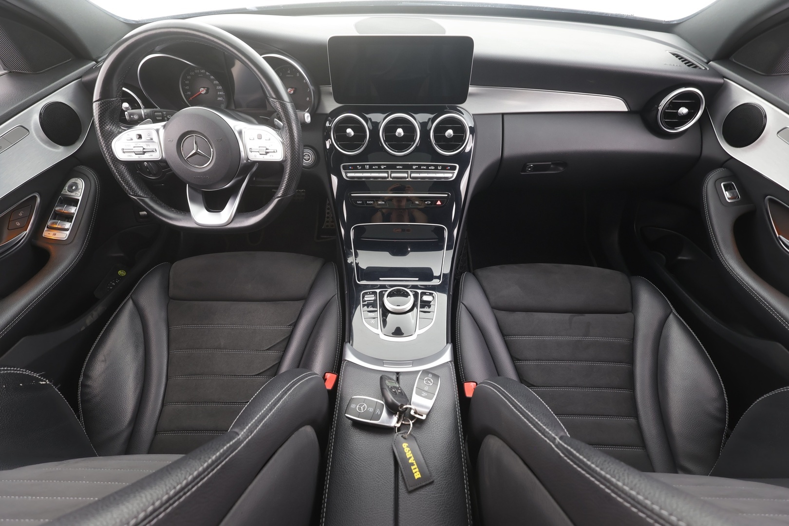 MERCEDES-BENZ C 2019