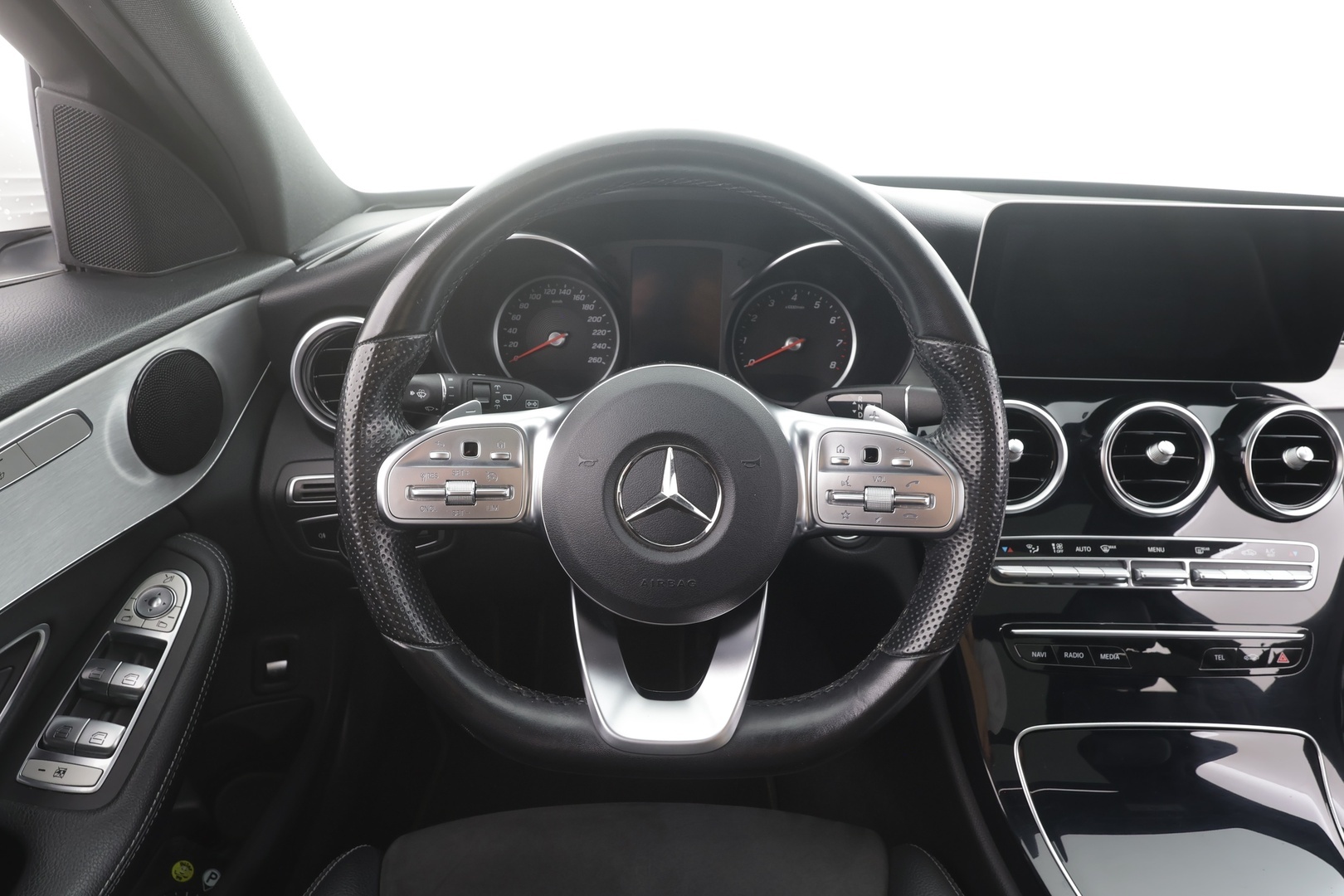 MERCEDES-BENZ C 2019
