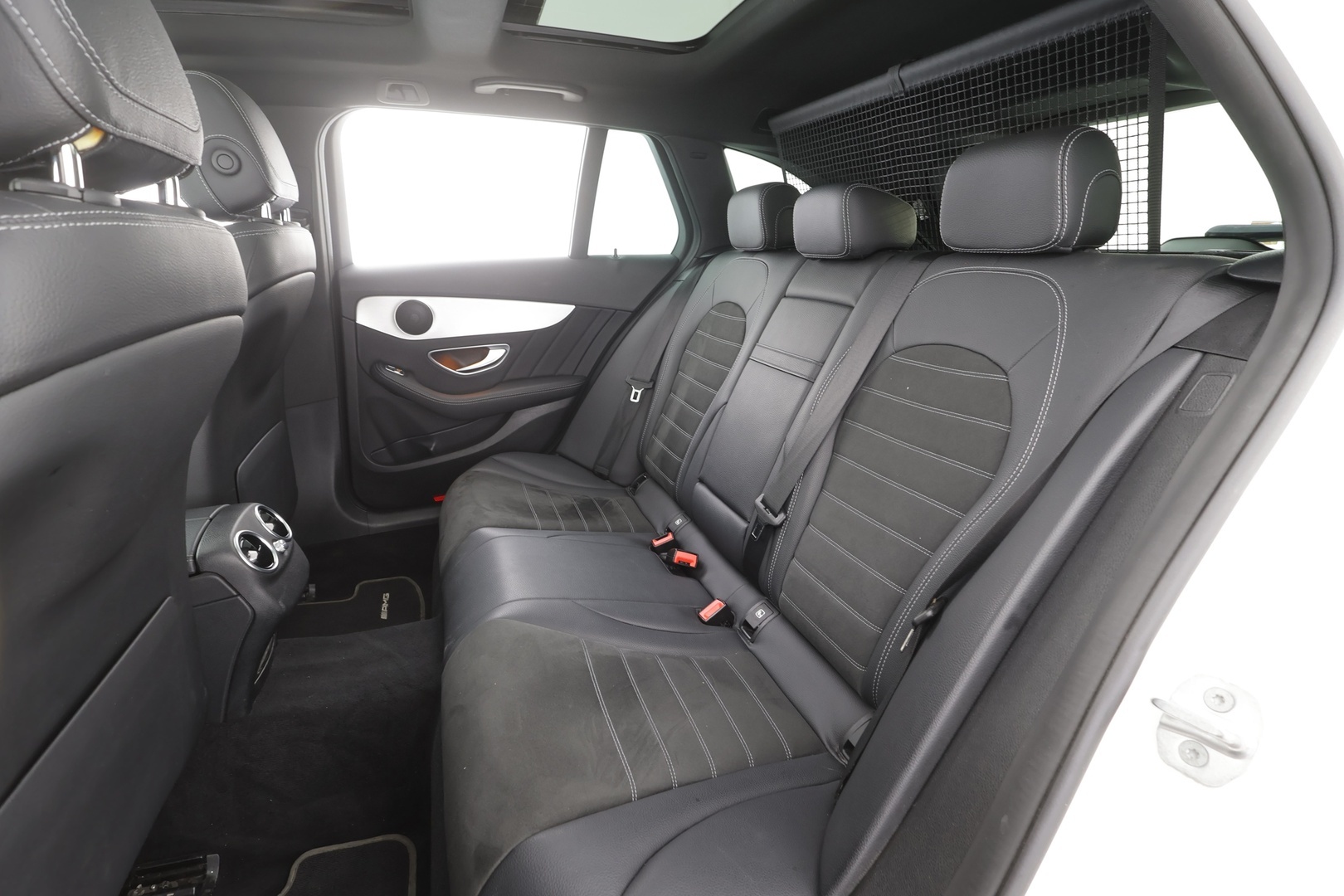 MERCEDES-BENZ C 2019