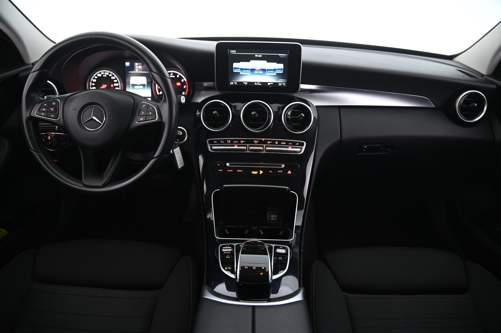 MERCEDES-BENZ C 2016
