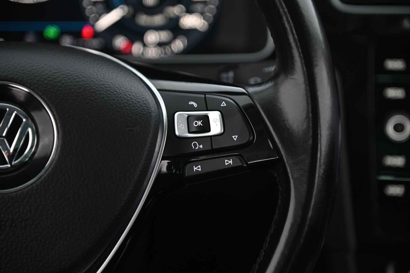 VOLKSWAGEN Golf 2017