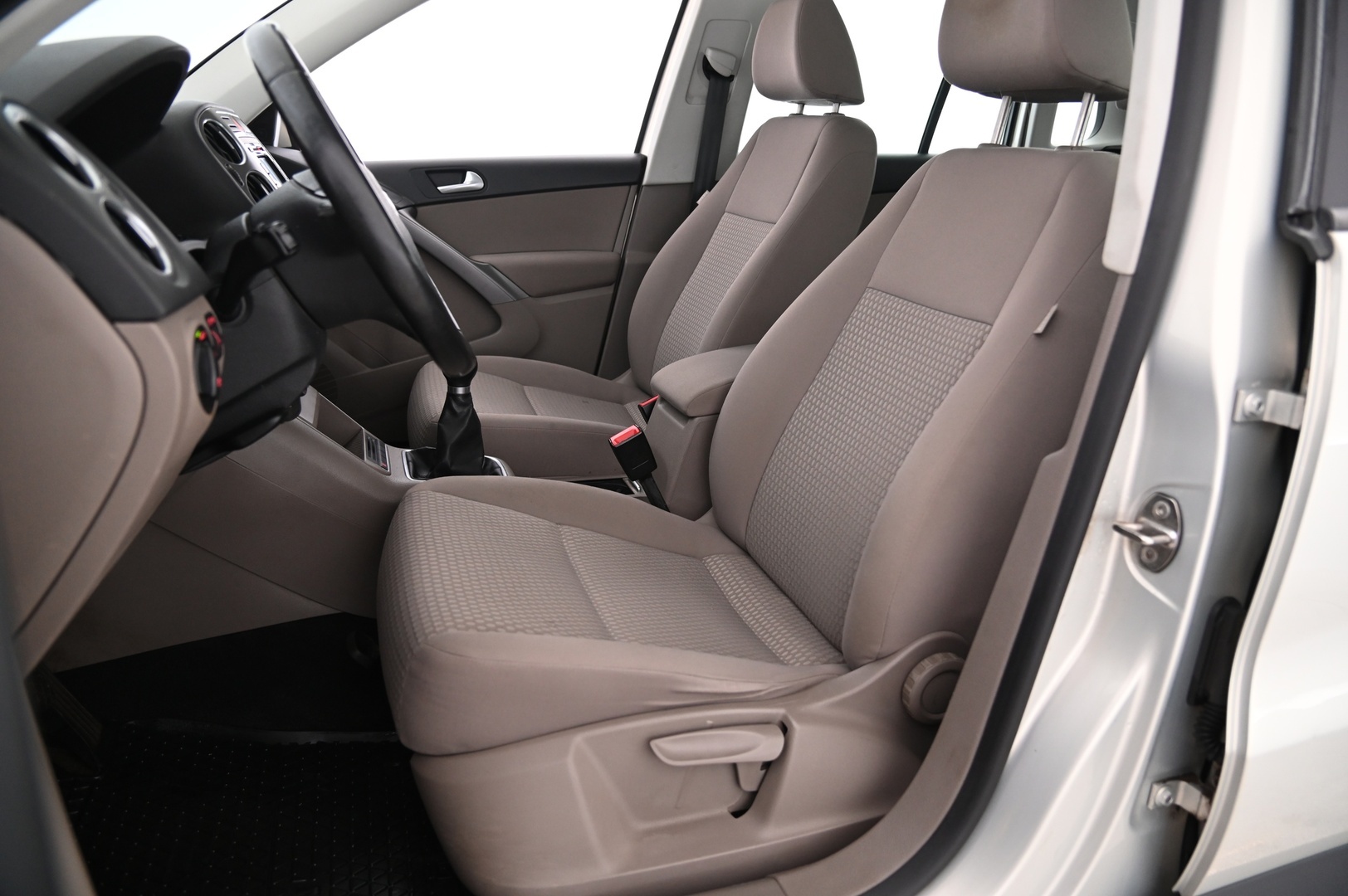 VOLKSWAGEN Tiguan 2008