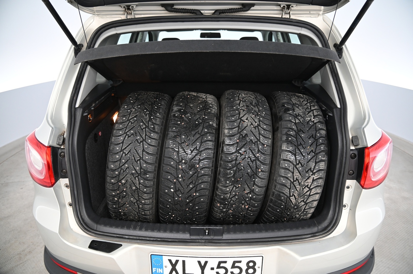 VOLKSWAGEN Tiguan 2008