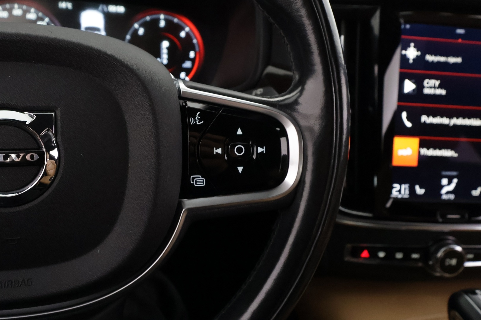 VOLVO V90 2017