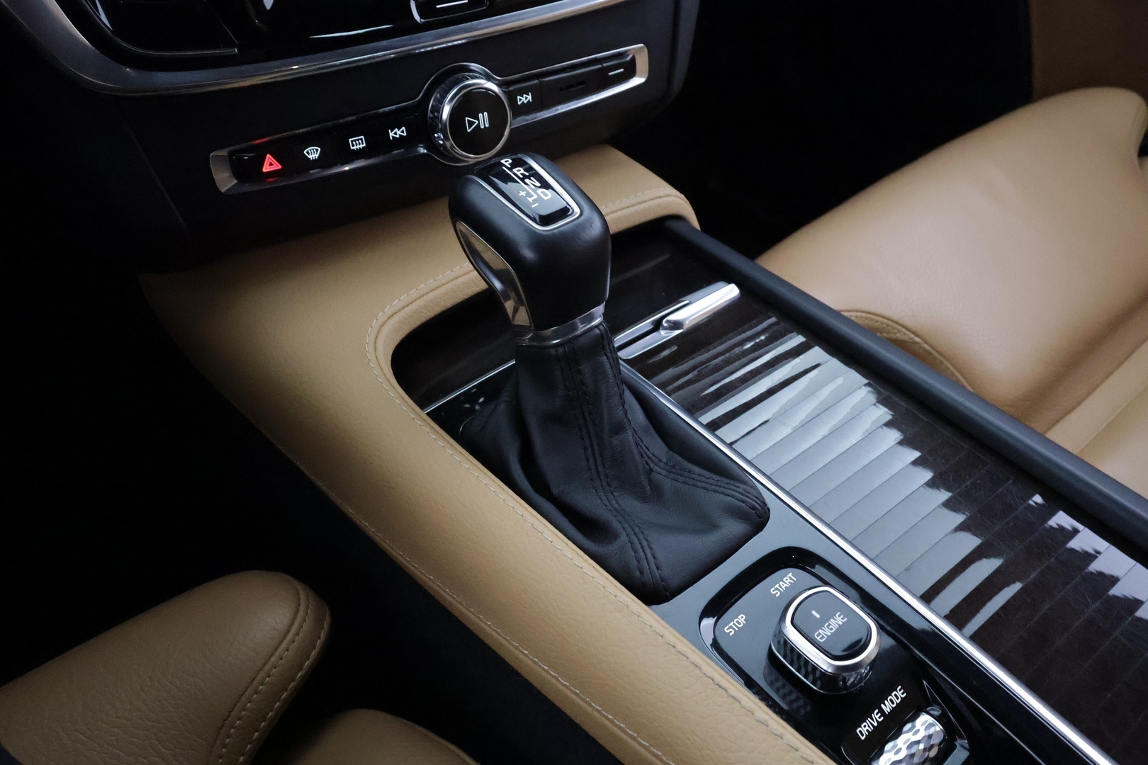VOLVO V90 2017