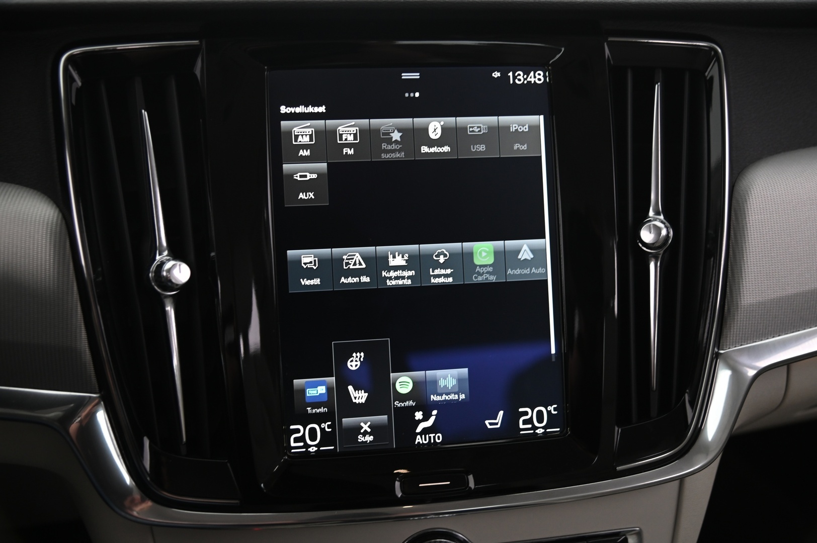 VOLVO S90 2017