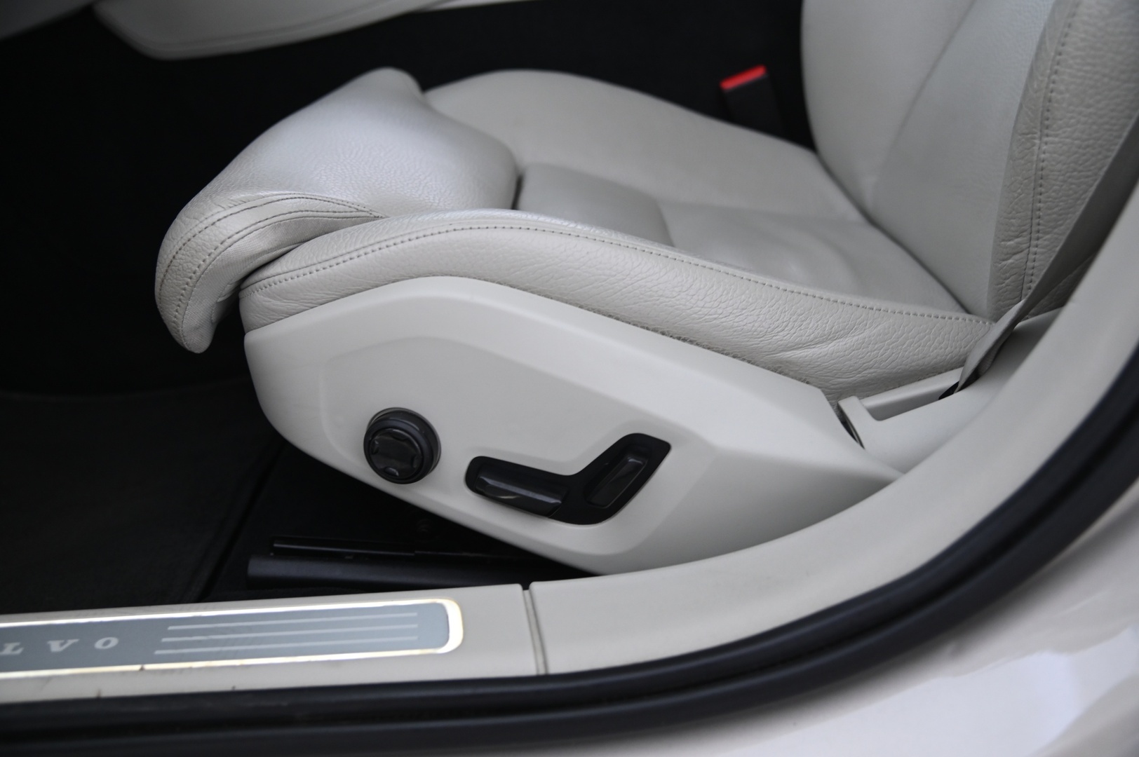 VOLVO S90 2017