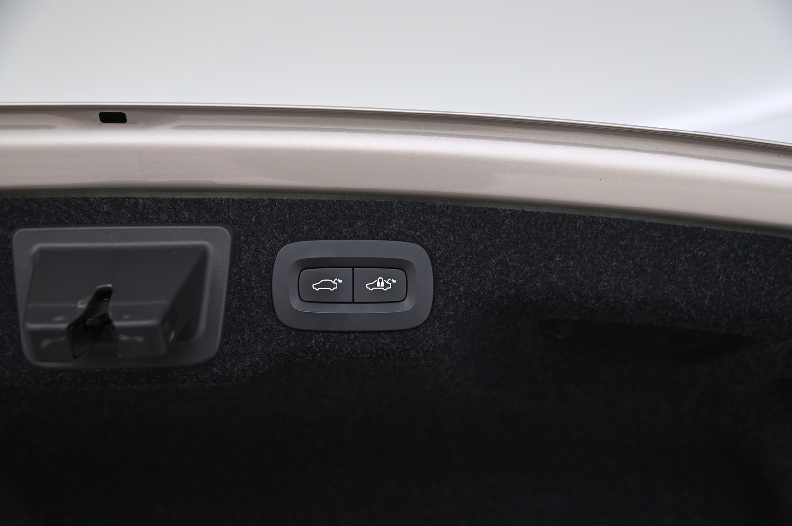 VOLVO S90 2017