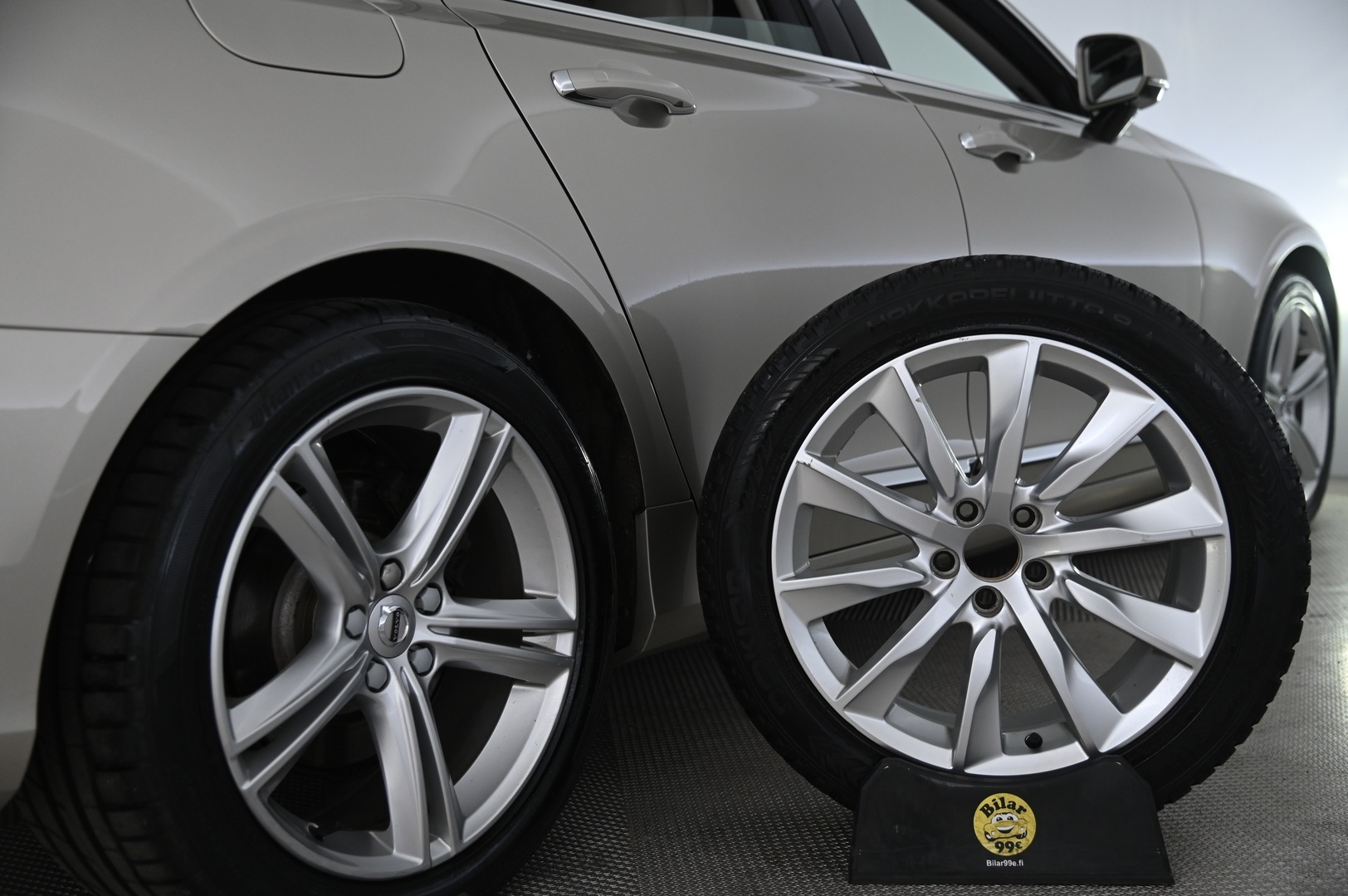 VOLVO S90 2017