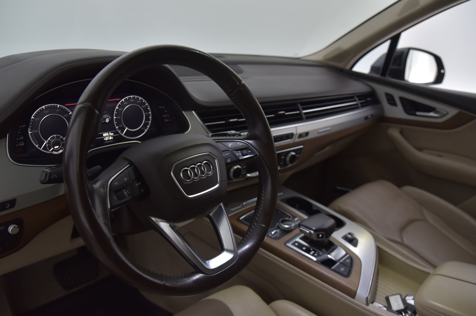 AUDI Q7 2017