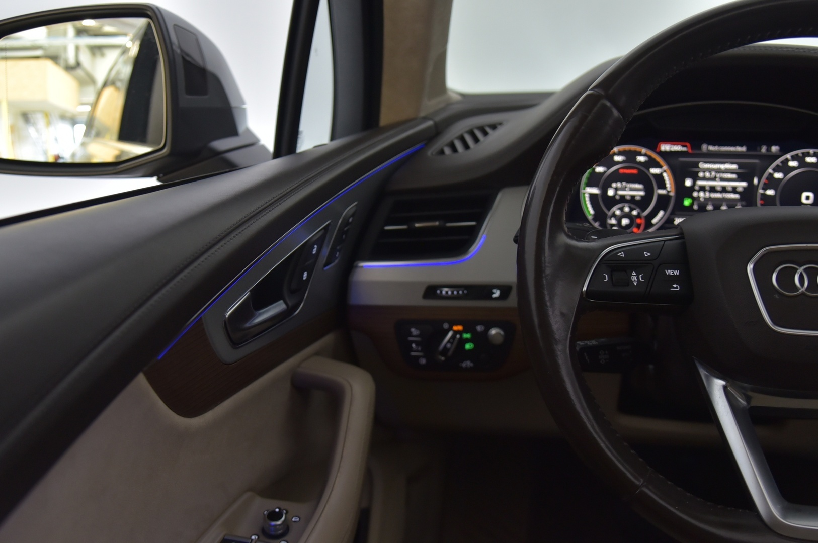 AUDI Q7 2017