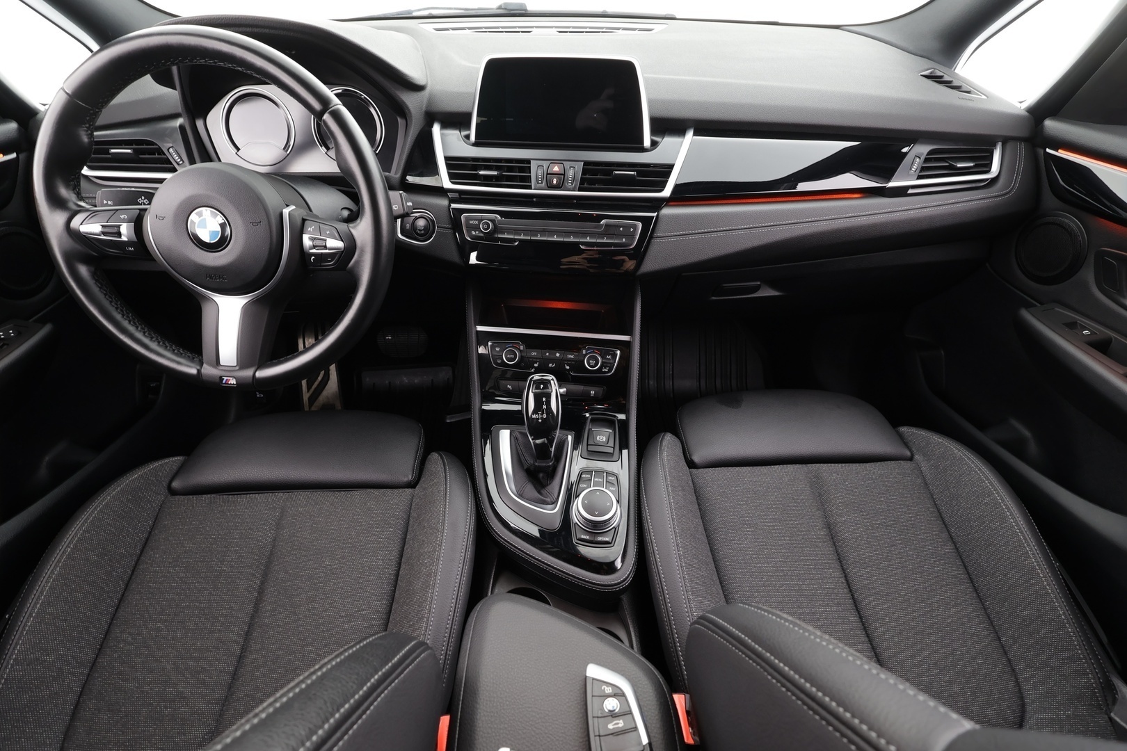 BMW 218 2022