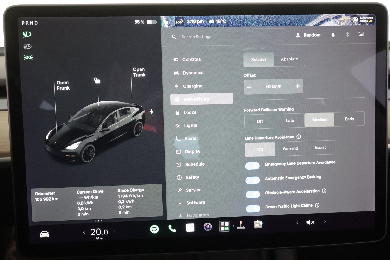 TESLA Model 3 2021