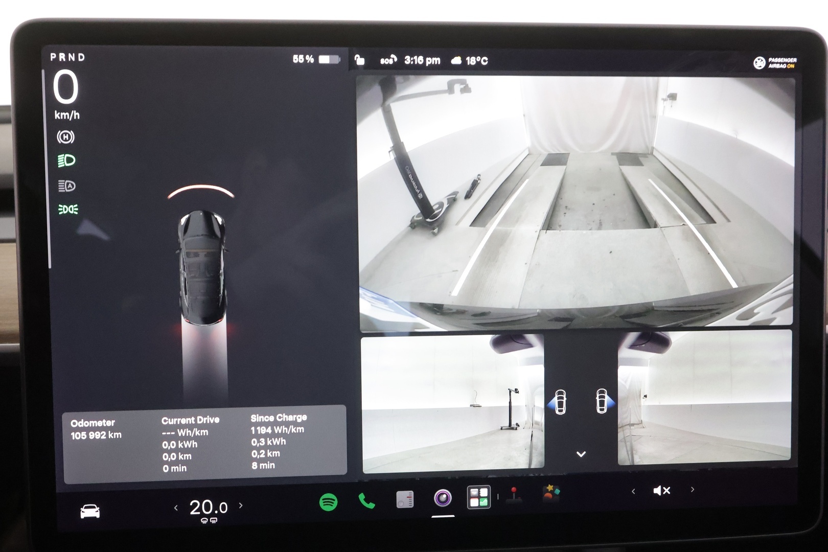 TESLA Model 3 2021