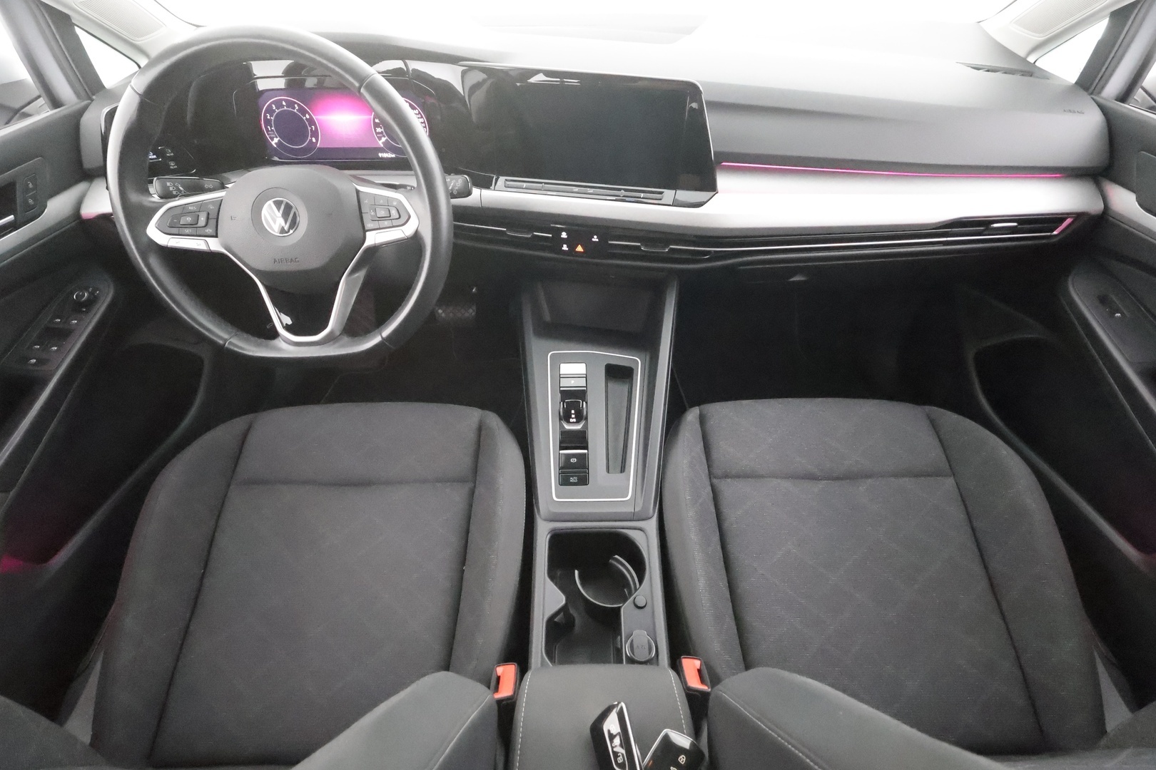 VOLKSWAGEN Golf 2020