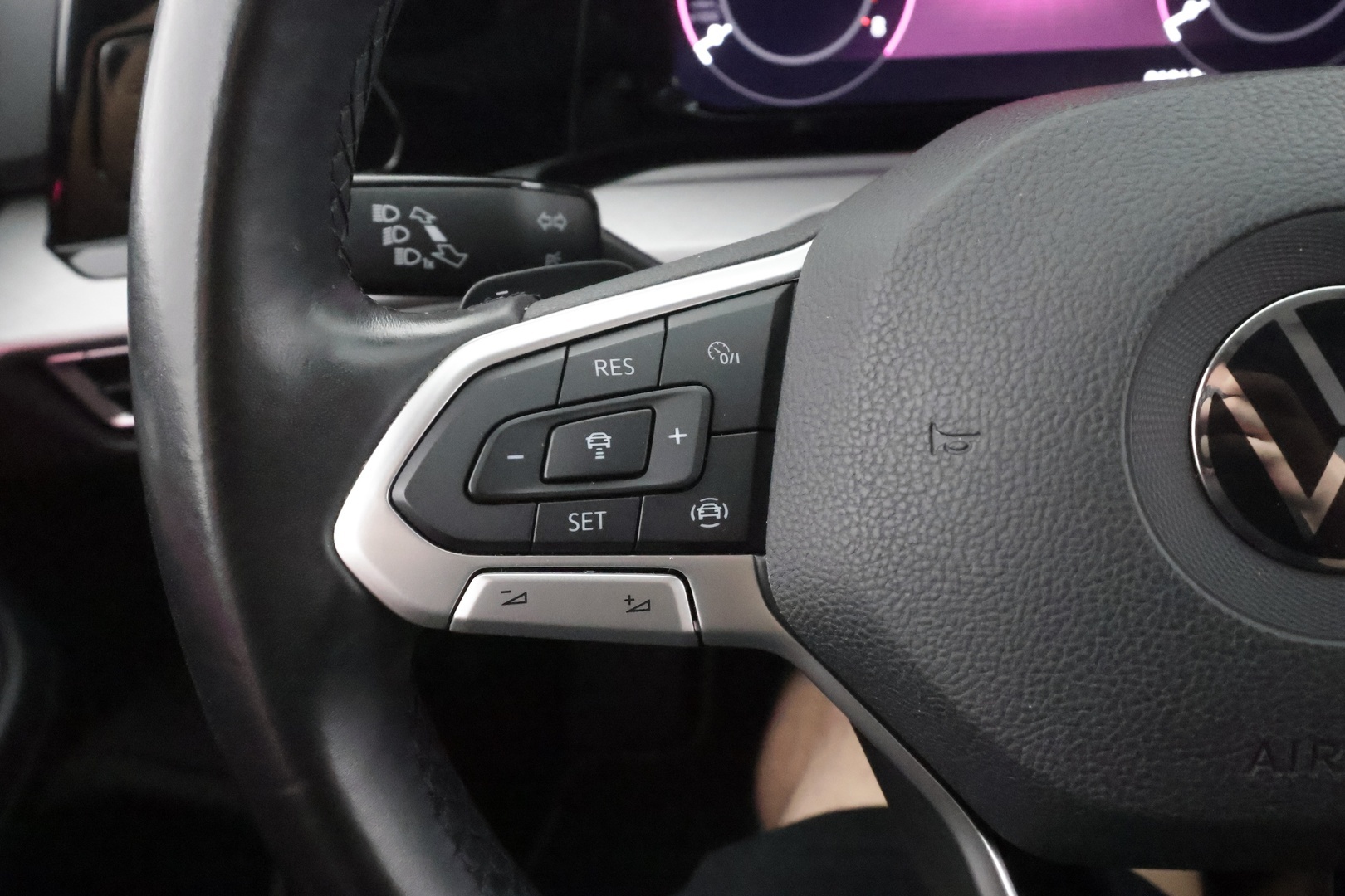 VOLKSWAGEN Golf 2020
