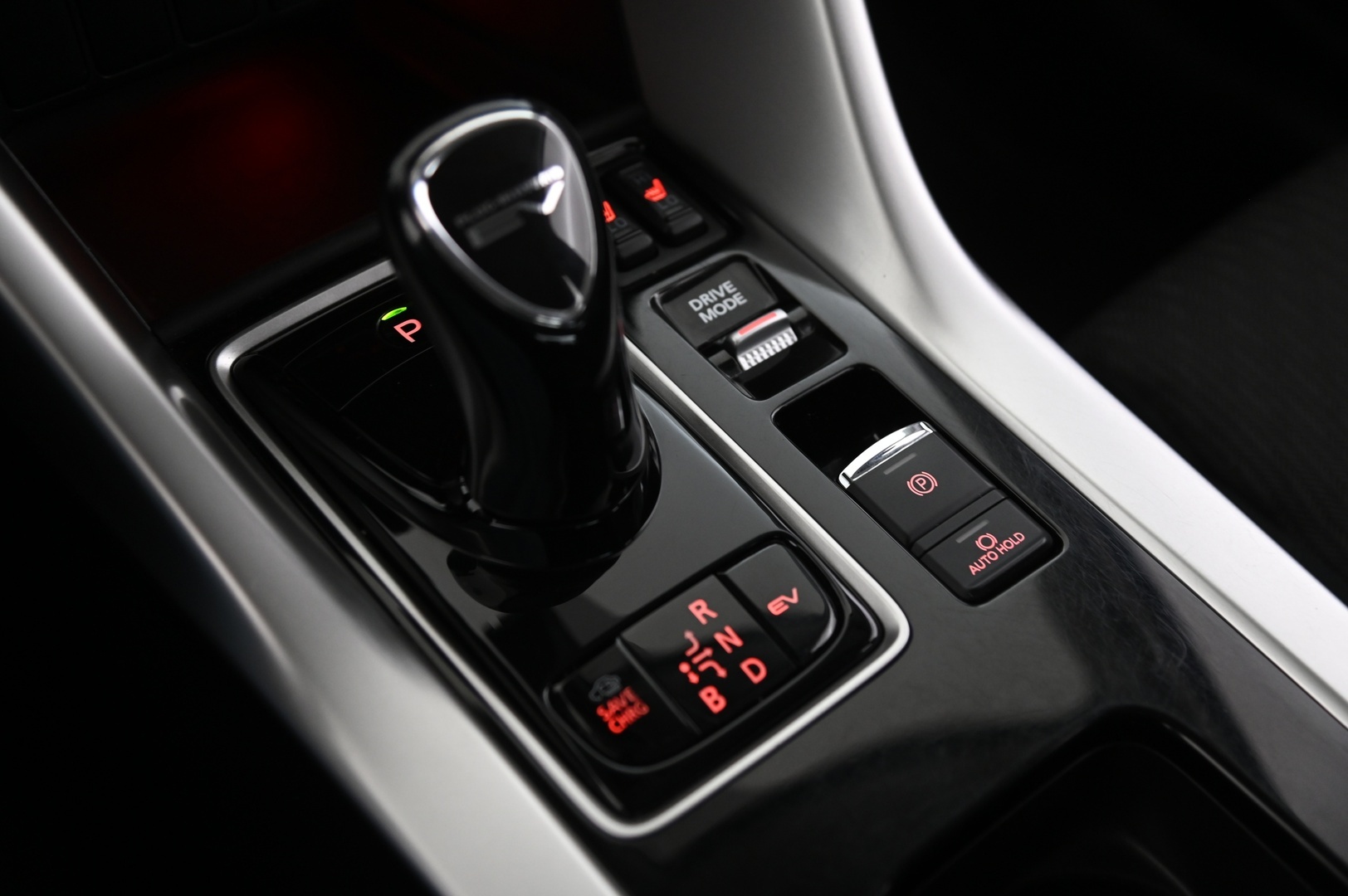 MITSUBISHI ECLIPSE CROSS 2021
