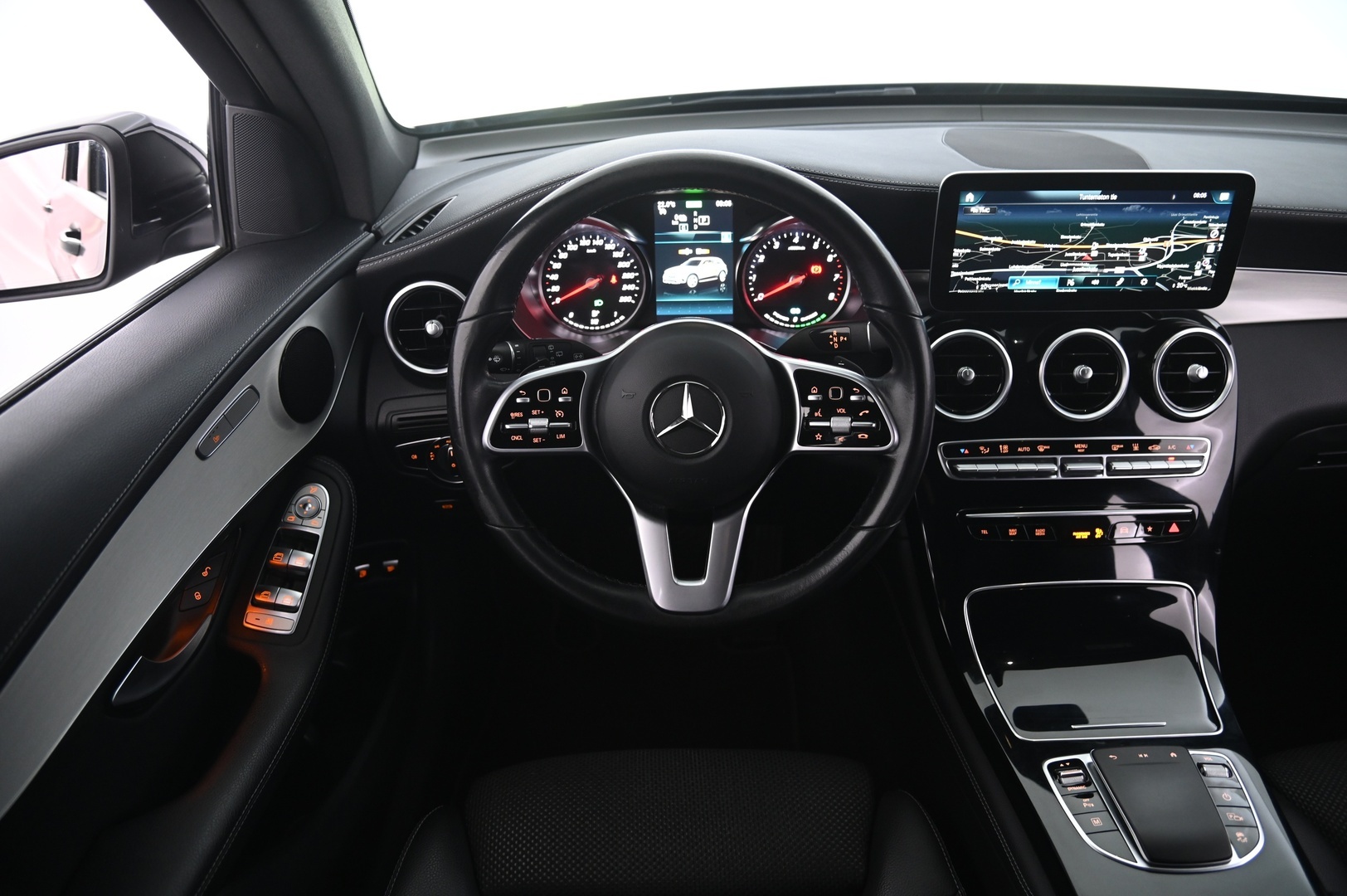 MERCEDES-BENZ GLC 2020