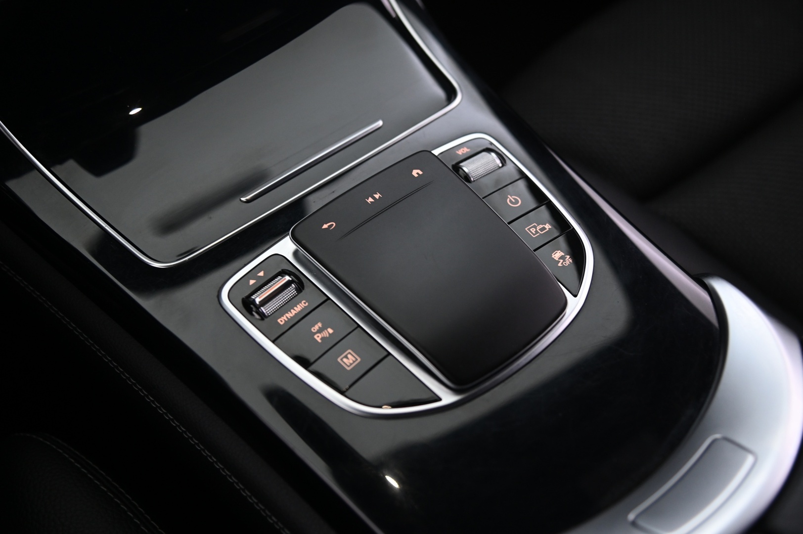 MERCEDES-BENZ GLC 2020