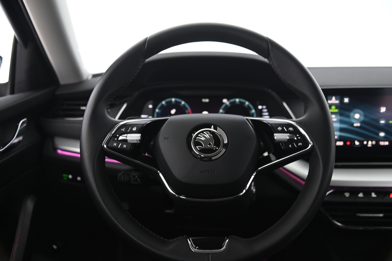 SKODA Octavia 2024