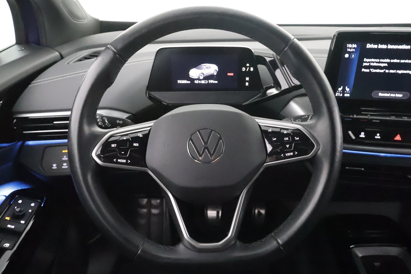 VOLKSWAGEN ID.4 2023