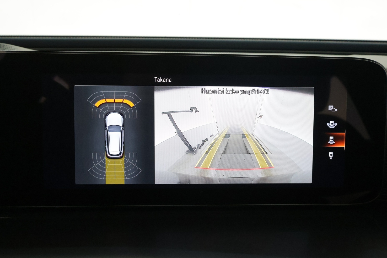 MERCEDES-BENZ EQC 2023