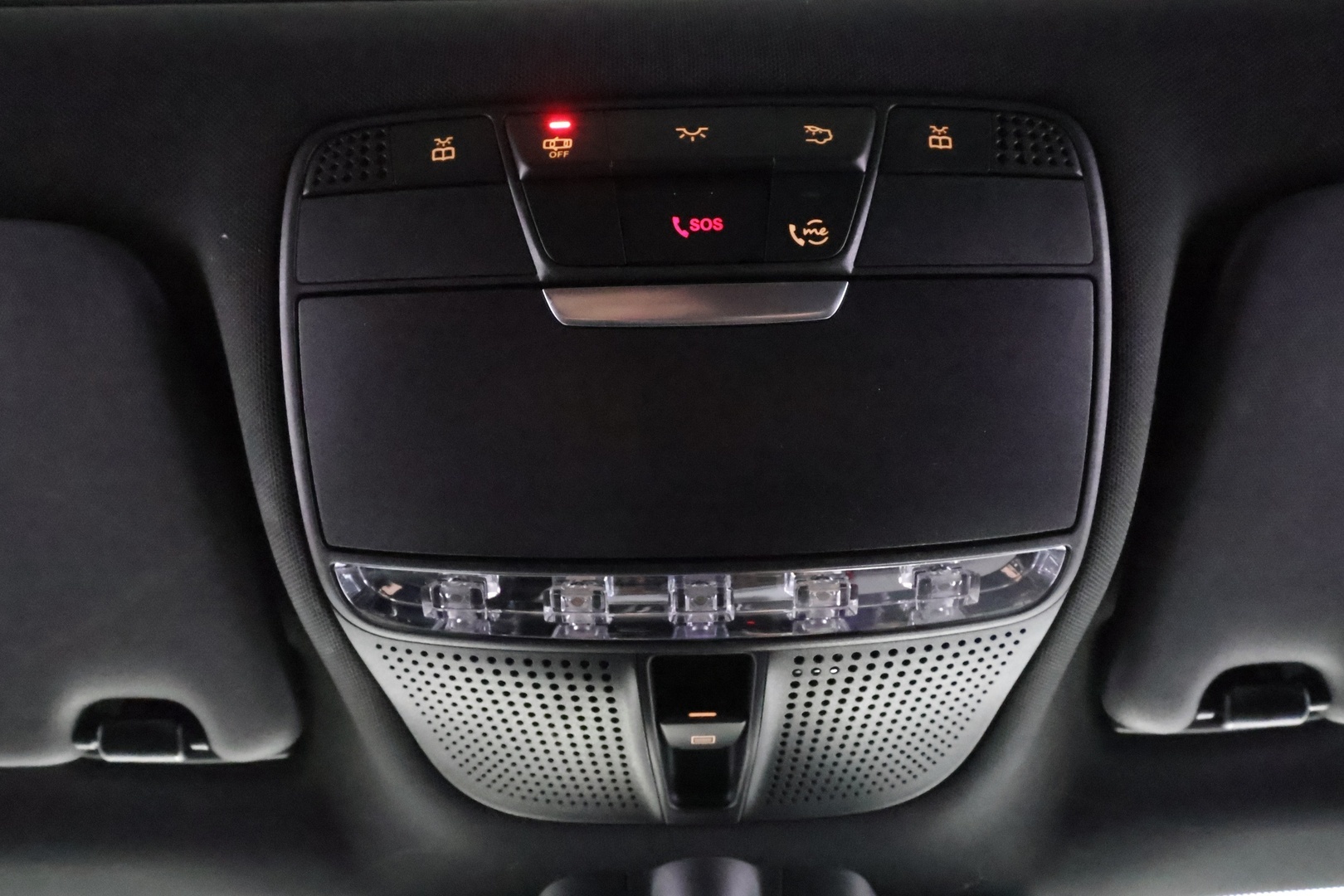 MERCEDES-BENZ EQC 2023