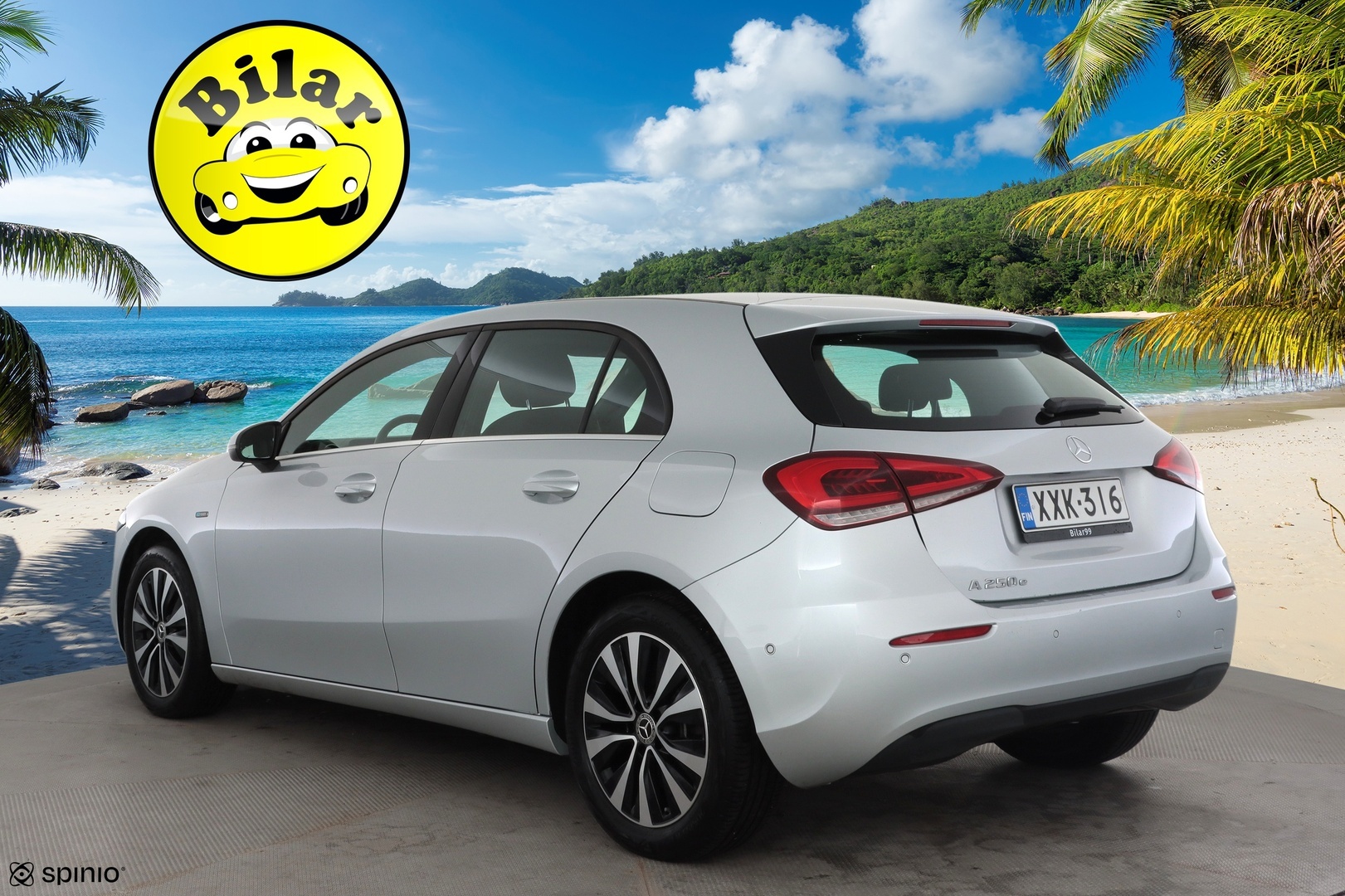 MERCEDES-BENZ A 2021