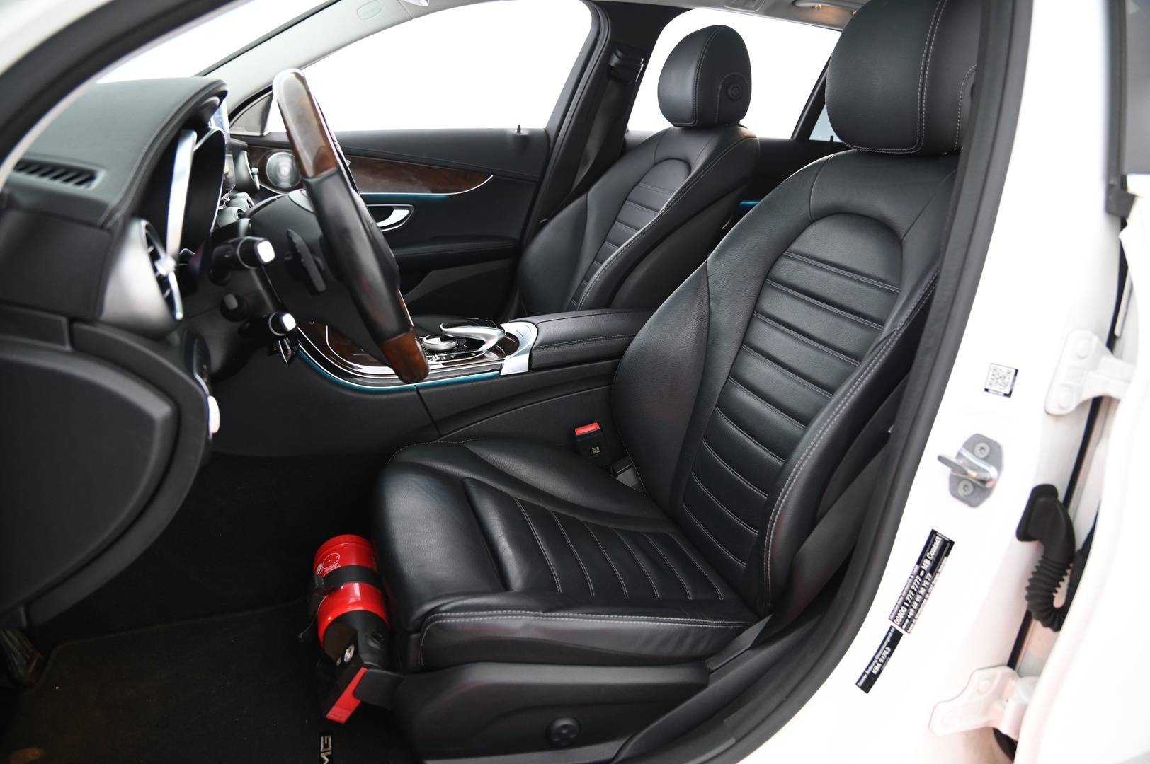 MERCEDES-BENZ C 2016