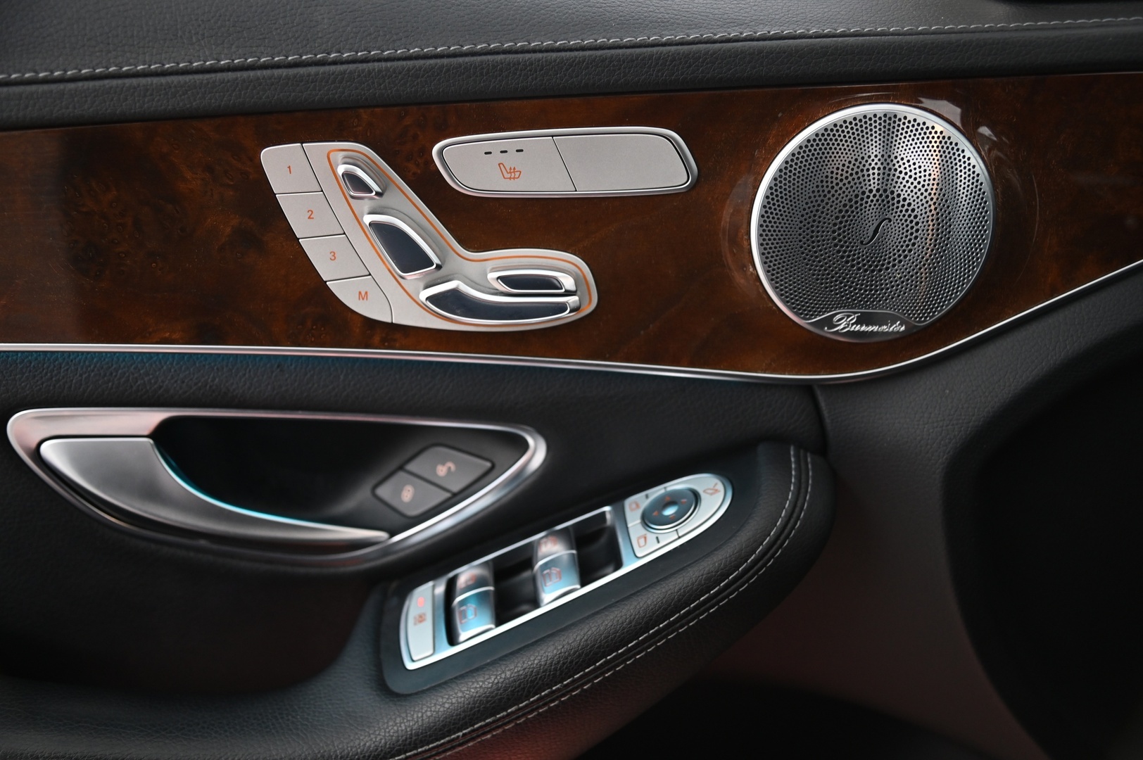 MERCEDES-BENZ C 2016